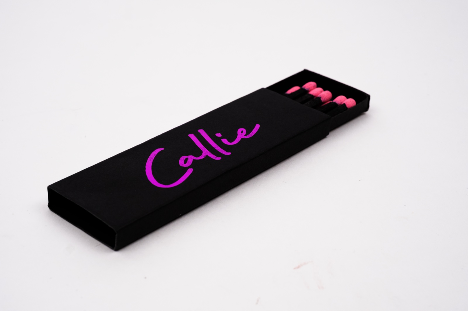 A Matchbox for Every Moment — REFERENCE PHOTOGRAPHY 4